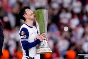 Son Heung Min Tingalkan Tottenham