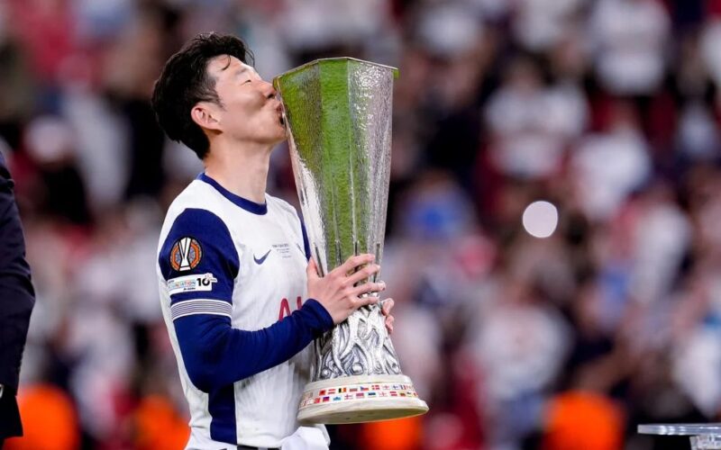 Son Heung Min Tingalkan Tottenham